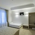 Artemisia Palace فندق 4*