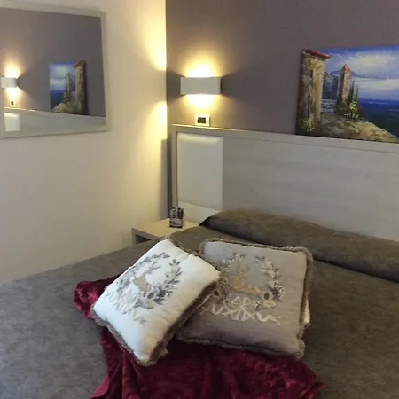 Artemisia Palace 4*