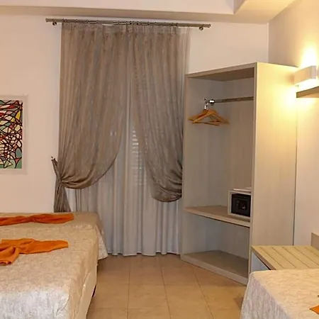 Artemisia Palace 4*